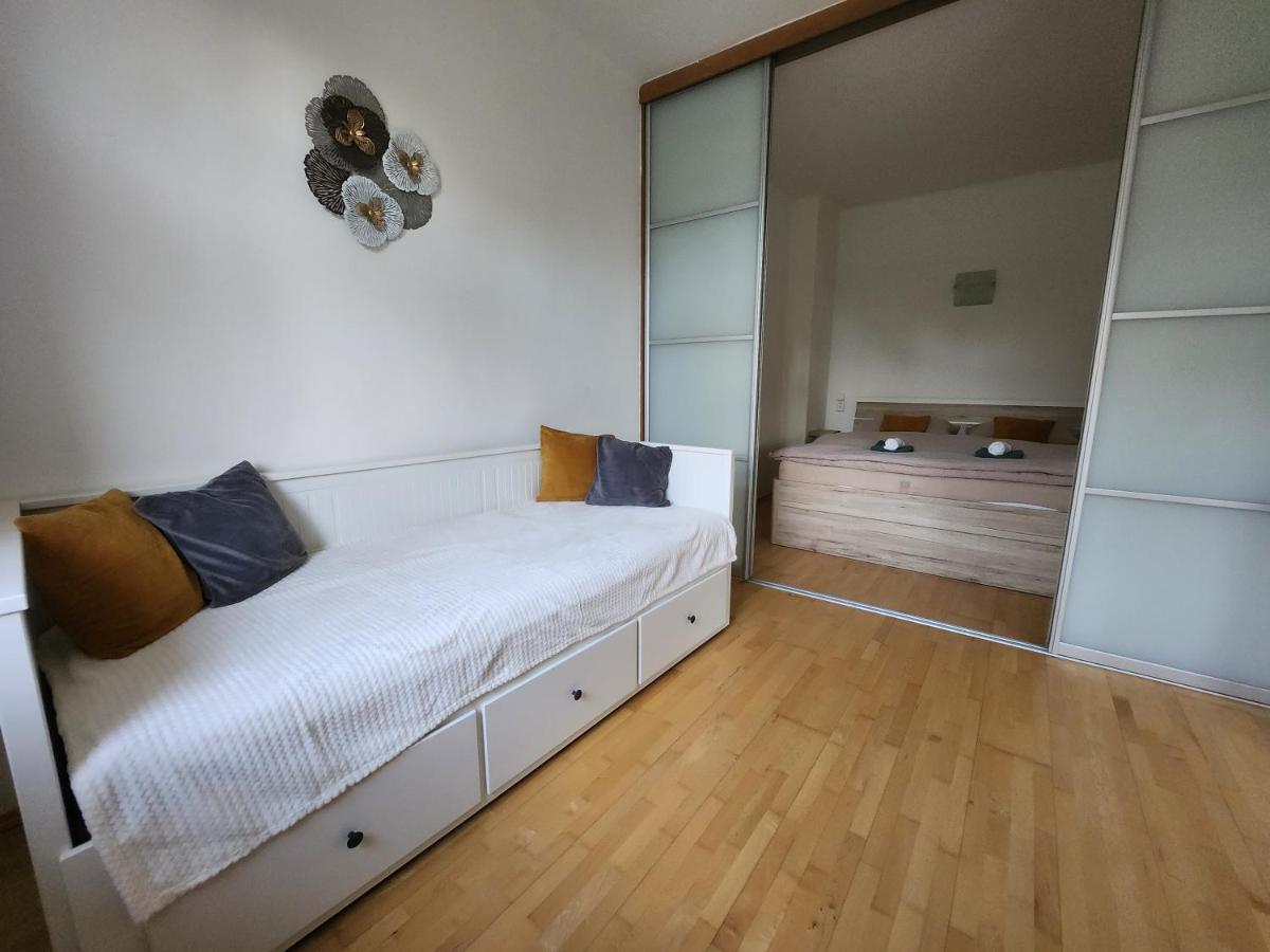 Appartement Slatina à Františkovy Lázně Extérieur photo
